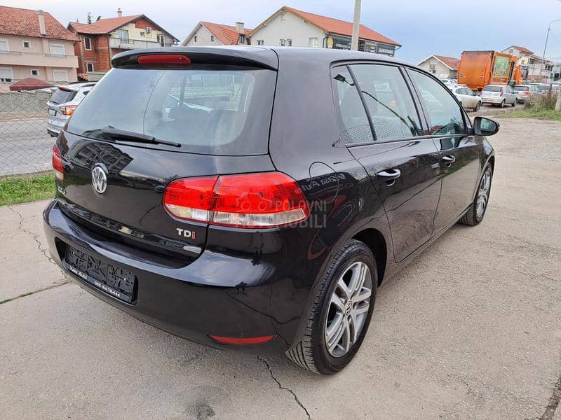 Volkswagen Golf 6 REZERVISAN