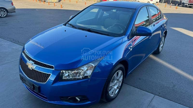 Chevrolet Cruze 1.8 S.W.i.S.S 2013