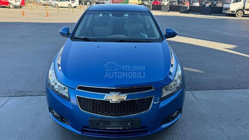 Chevrolet Cruze 1.8 S.W.i.S.S 2013