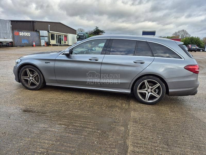 Mercedes Benz C 220 Amg line