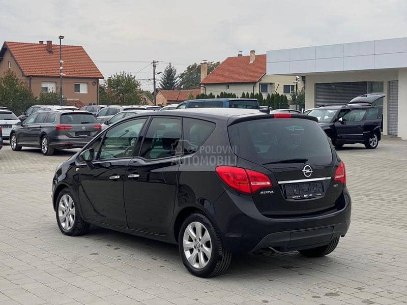 Opel Meriva 1.7CDTI AUTOMA CH