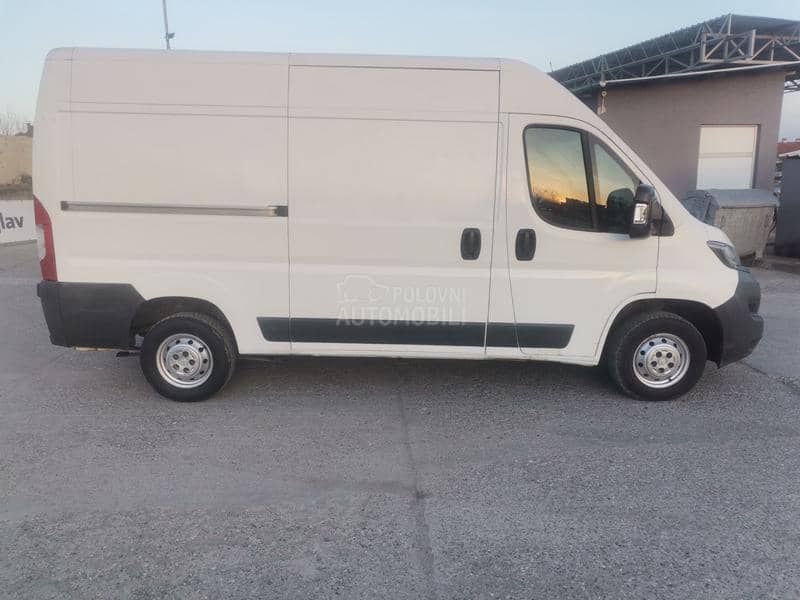 Peugeot Boxer 
