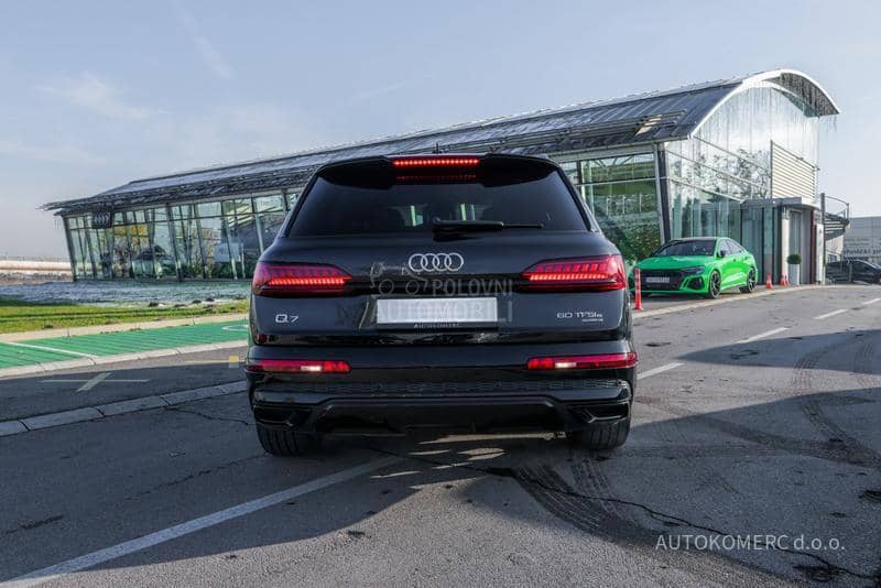 Audi Q7 60 TFSI Plug-In