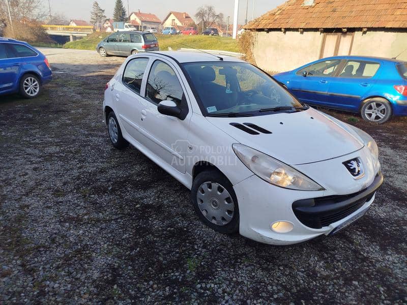 Peugeot 206 plus 1.4 b