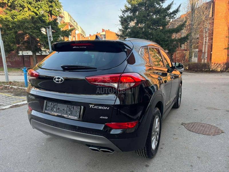 Hyundai Tucson 4x4.NOV