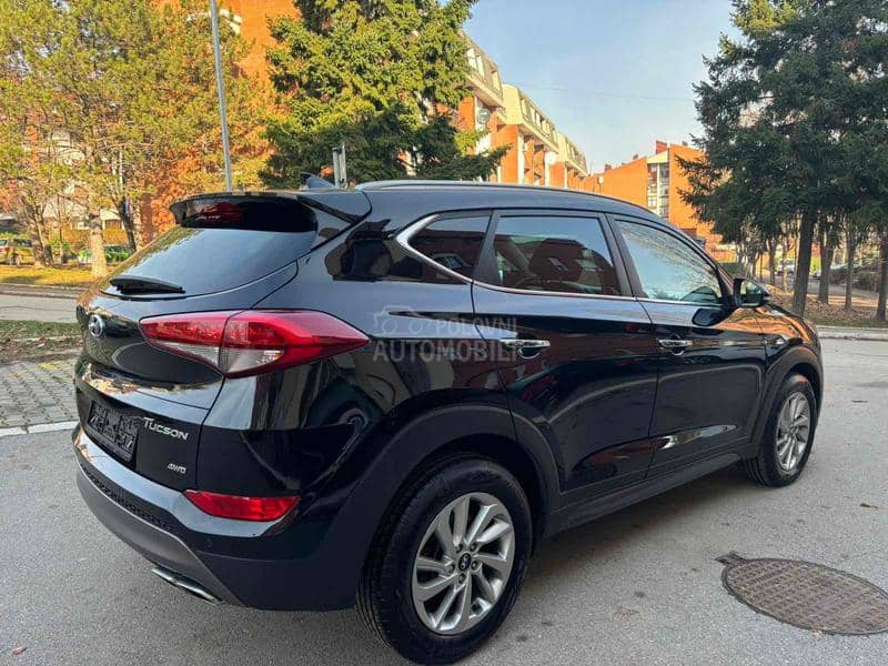 Hyundai Tucson 4x4.NOV