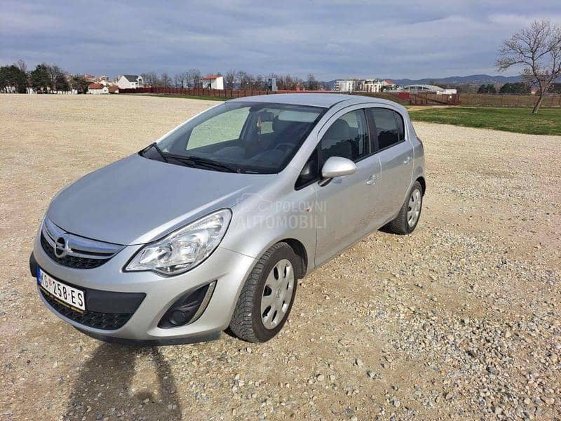 Opel Corsa D 