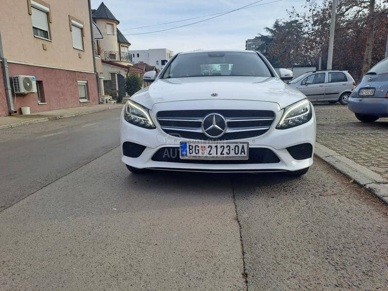 Mercedes Benz C 220 4Matic Virtuel