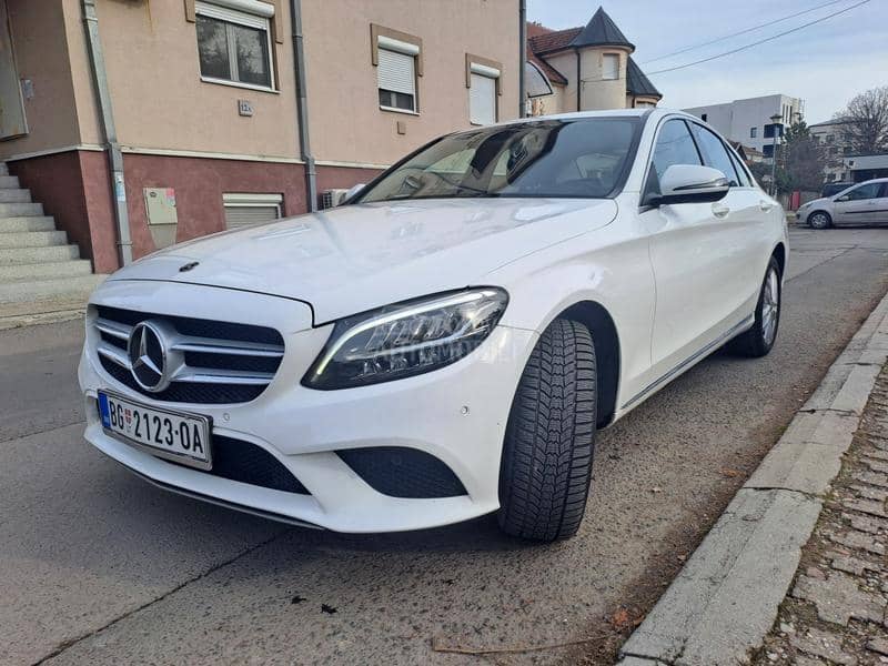 Mercedes Benz C 220 4Matic Virtuel