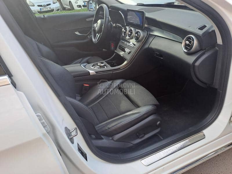 Mercedes Benz C 220 4Matic Virtuel