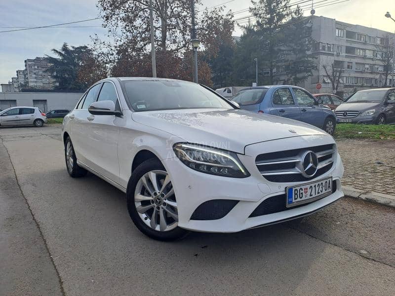 Mercedes Benz C 220 4Matic Virtuel