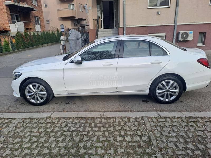 Mercedes Benz C 220 4Matic Virtuel