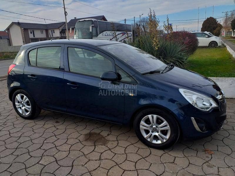 Opel Corsa D 1.3CDTI Cosmo/FUL