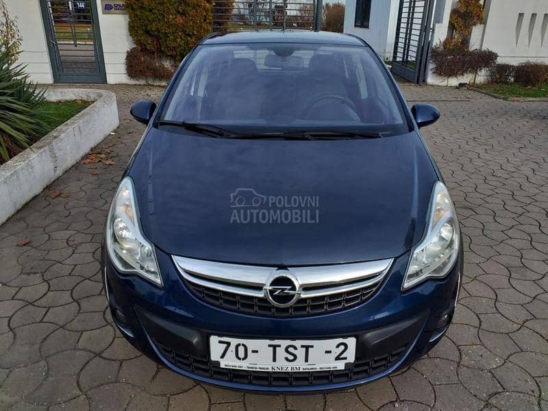 Opel Corsa D 1.3CDTI Cosmo/FUL