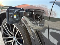 BMW X5 xD 45e M-paket BiW slika 13