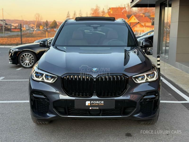 BMW X5 xD 45e M-paket BiW