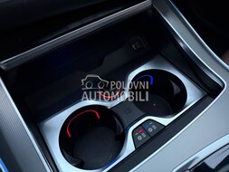 BMW X5 xD 45e M-paket BiW slika 41