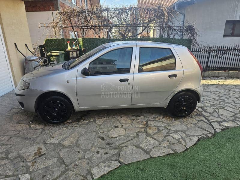 Fiat Punto 4.2025