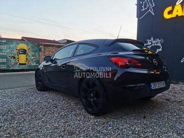 Opel Astra J GTC 1.7CDTI