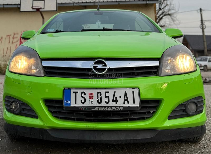 Opel Astra H N-joy