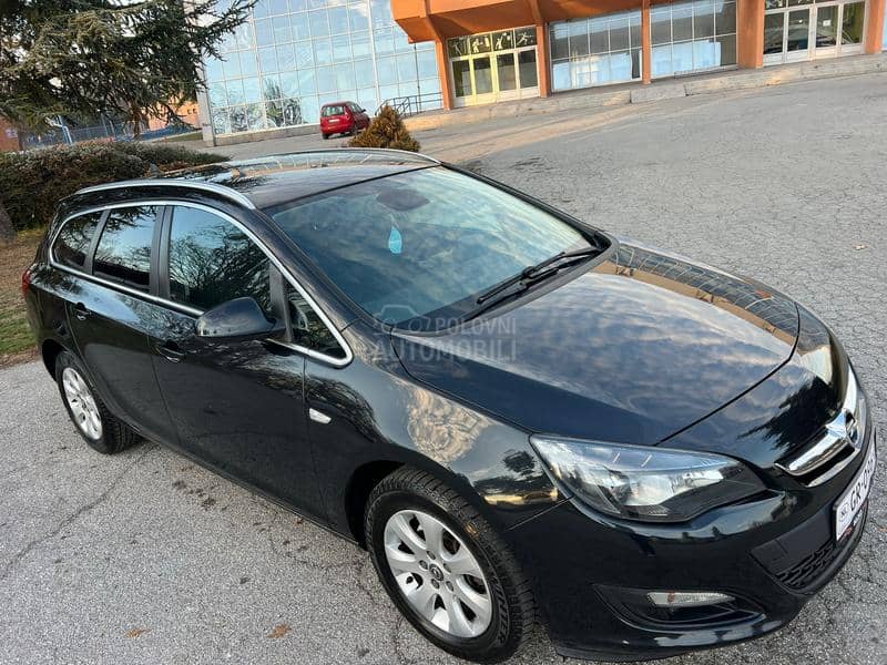 Opel Astra J 1.6CDTI