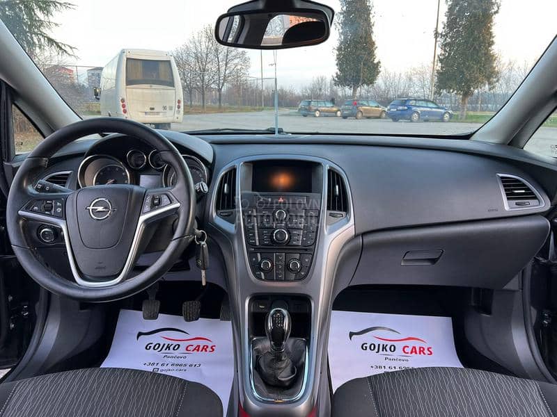 Opel Astra J 1.6CDTI