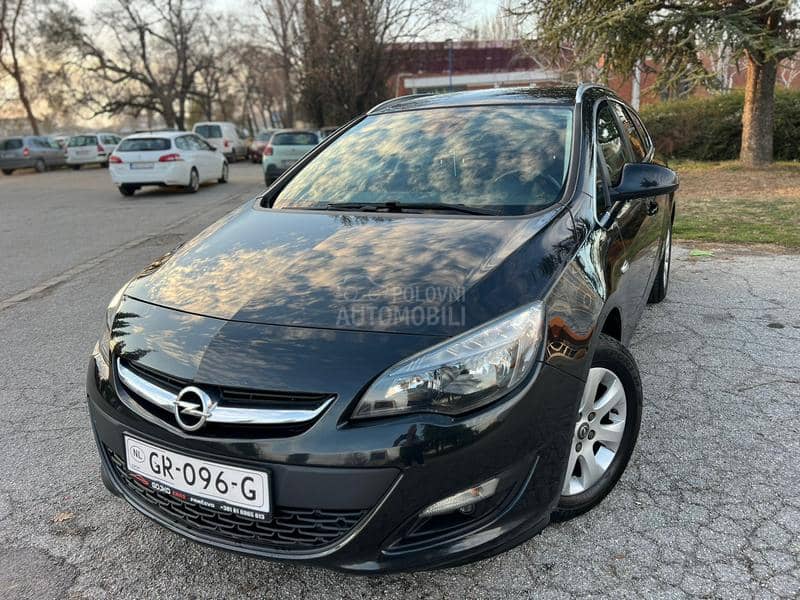 Opel Astra J 1.6CDTI