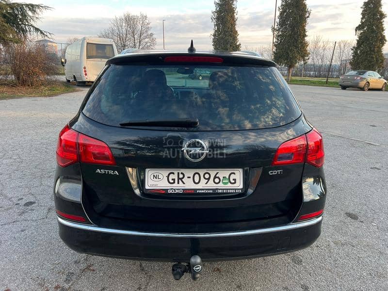 Opel Astra J 1.6CDTI