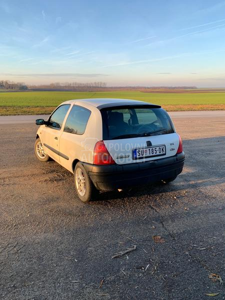 Renault Clio 