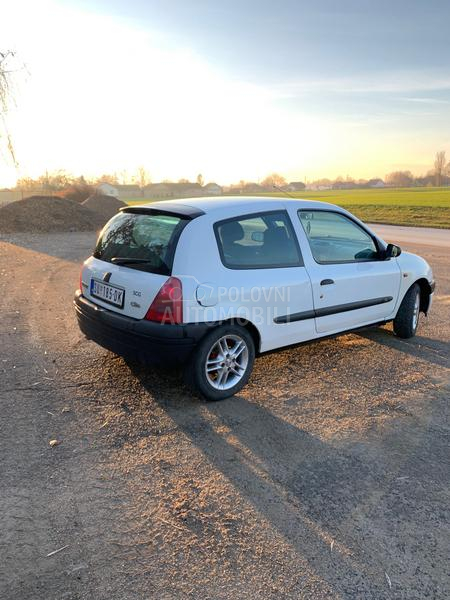 Renault Clio 