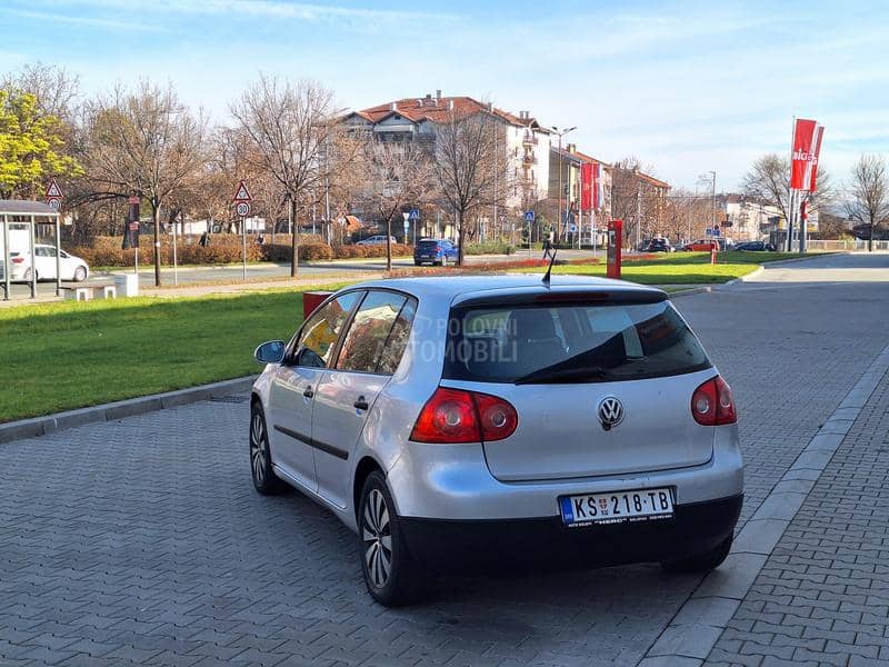 Volkswagen Golf 5 1.9 tdi