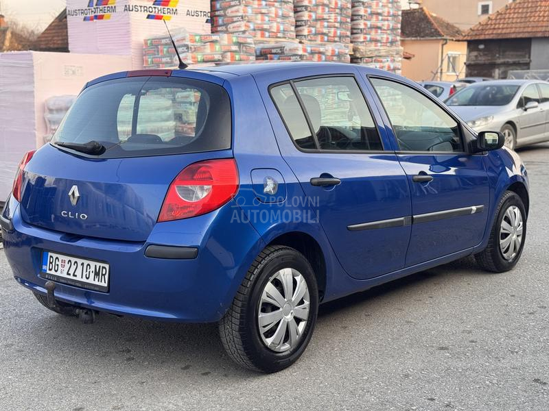 Renault Clio 