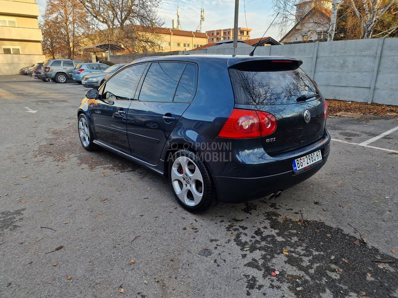 Volkswagen Golf 5 G.T.I