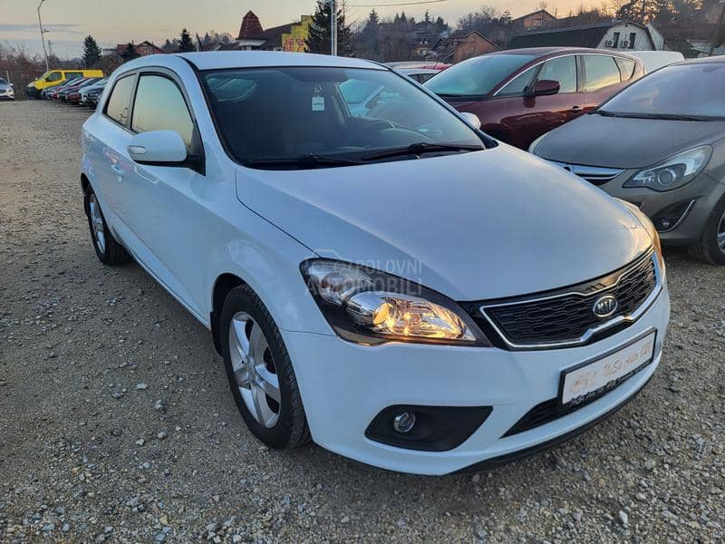 Kia cee`d 1.6 CRDI