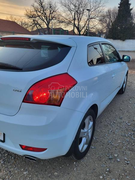 Kia cee`d 1.6 CRDI