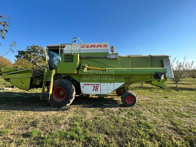 Claas Dominator 76