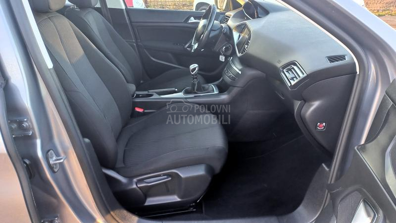 Peugeot 308 1.6  HDI