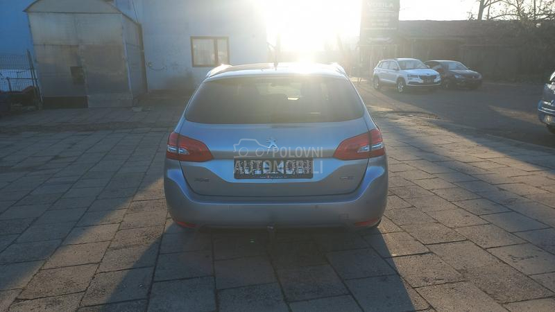 Peugeot 308 1.6  HDI