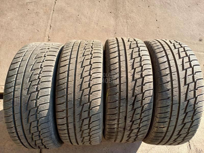 Matador 225/45 R17 Zimska