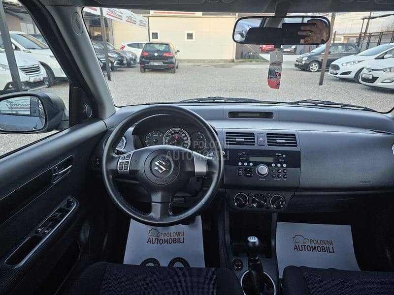 Suzuki Swift 1.3/4x4/CH