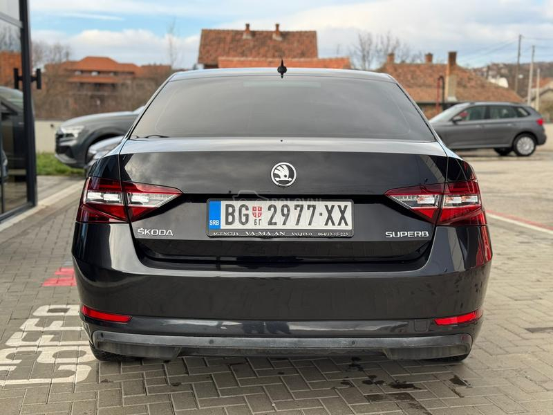 Škoda Superb 2.0TDI/STYLE/DSG