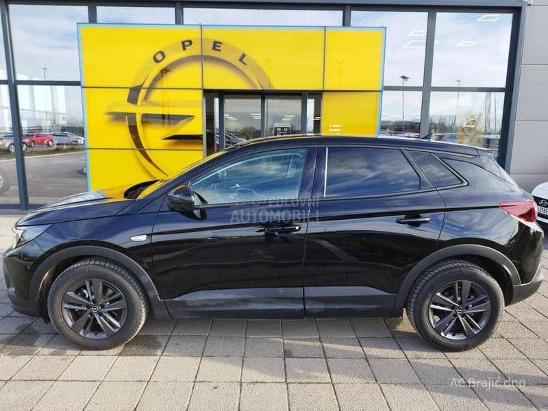 Opel Grandland X 1.2 130 HP MT6