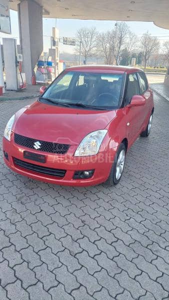 Suzuki Swift 1.3 16v 4x4