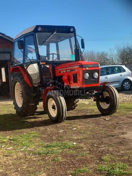 Zetor 7011