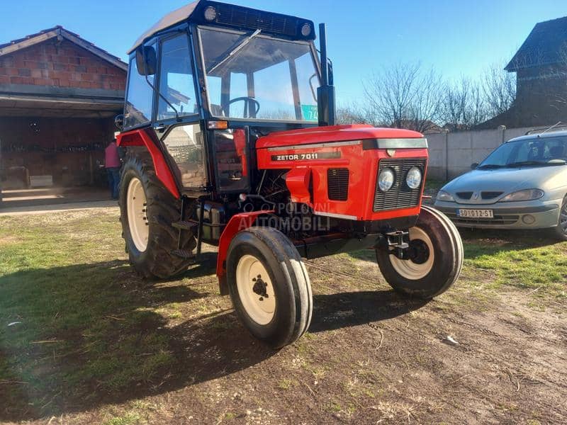 Zetor 7011