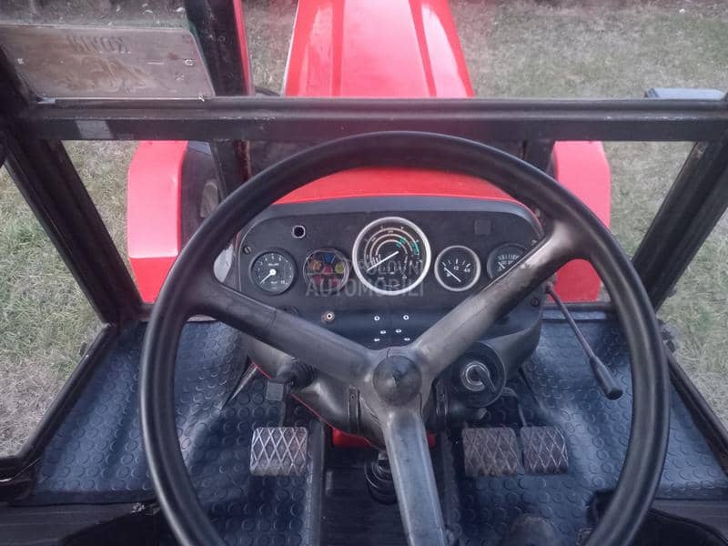 Zetor 7011