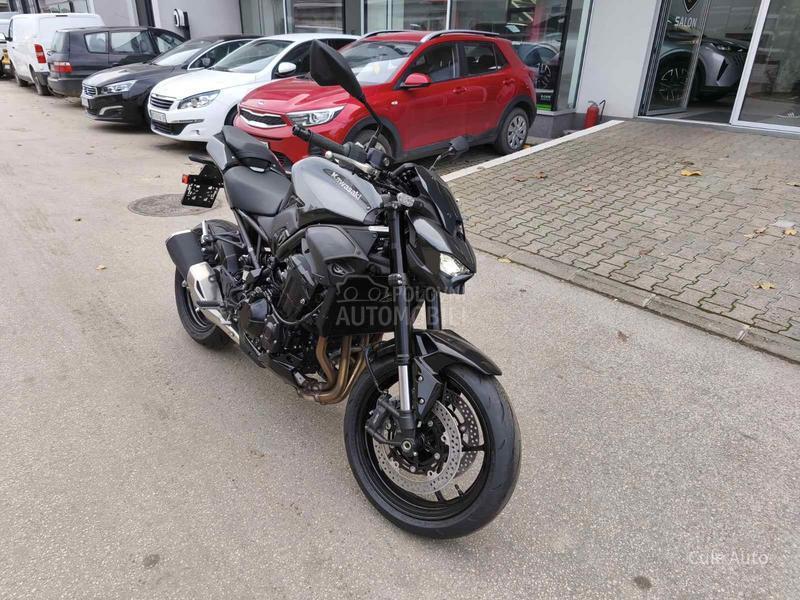 Kawasaki Z900