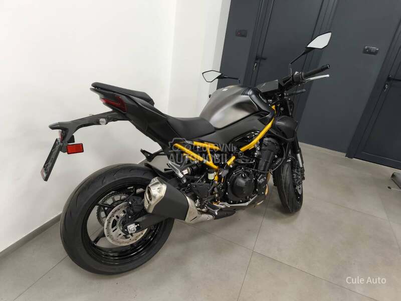 Kawasaki Z900
