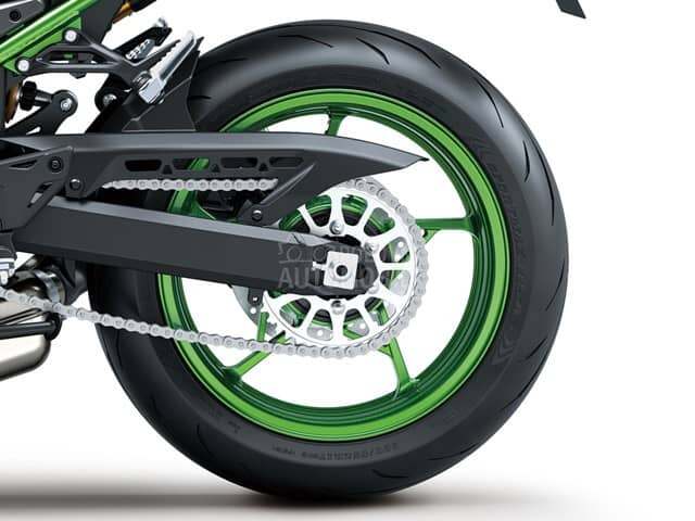 Kawasaki Z900
