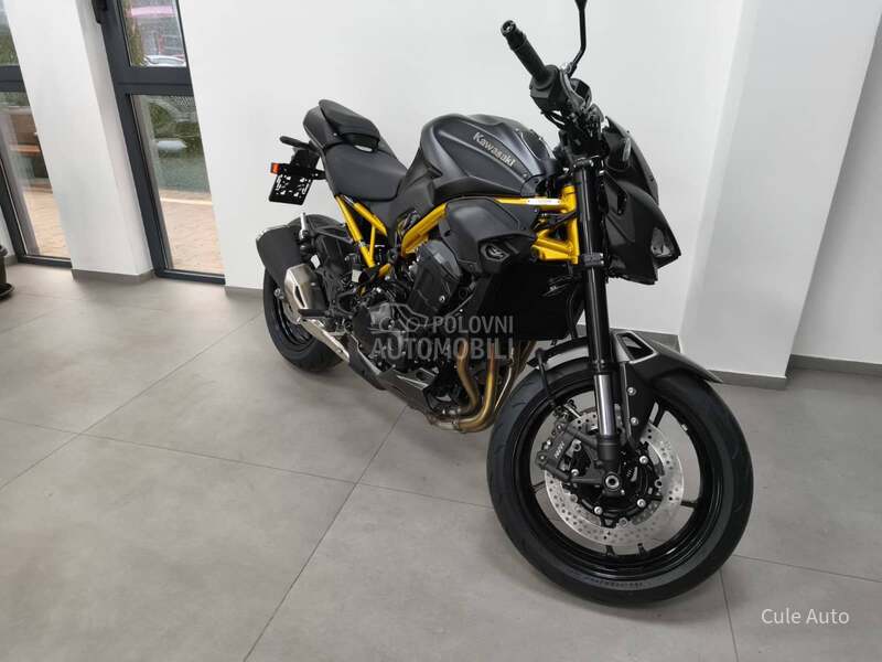 Kawasaki Z900